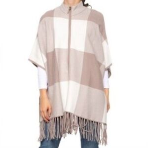 Christian Soriano New York poncho in size XL